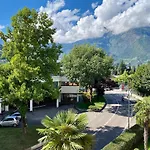 Apartment Bright With Free Private Parking