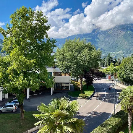 Apartament Bright With Free Private Parking